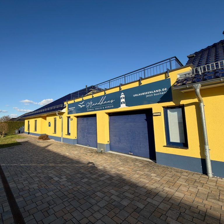 Strandhaus Sonnenseite links – Ferienwohnung am Senftenberger See nahe Strand