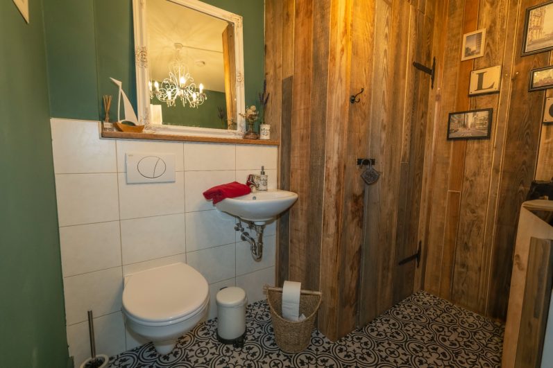 Gäste-WC – Ferienhaus Seeliebe, Lausitzer Seenland